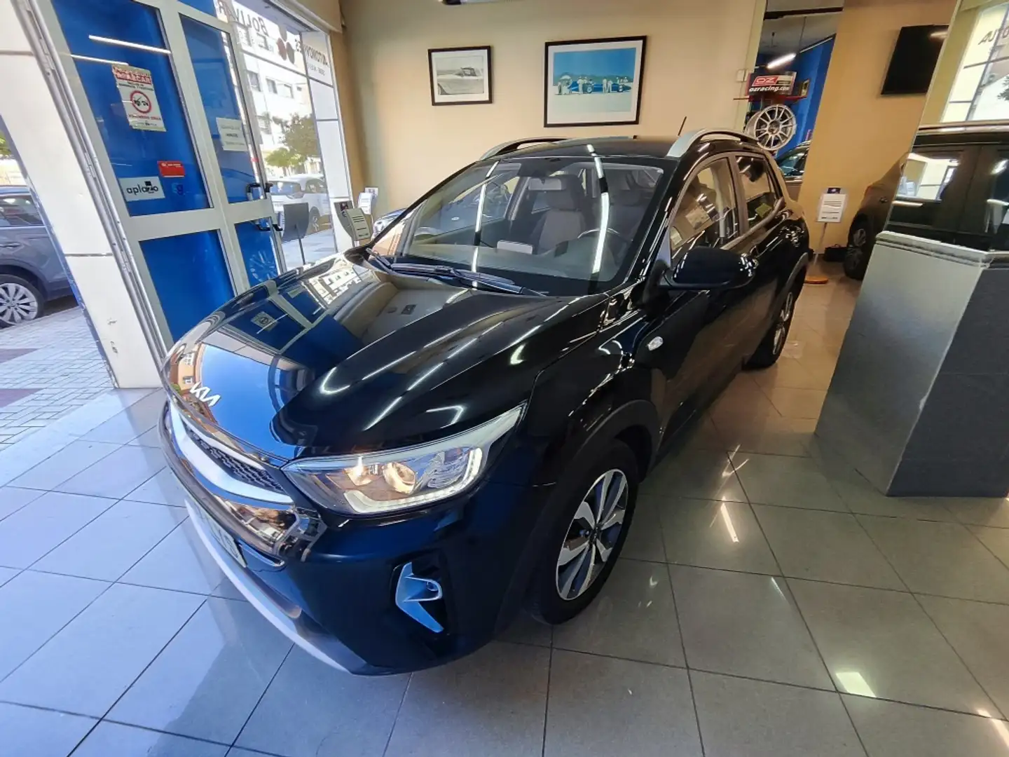 Kia Stonic 1.0 T-GDi MHEV Concept 100 Nero - 2
