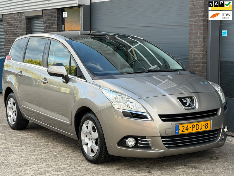 Peugeot 5008 1.6 THP ST 7p. NAVI CRUISE CLIMA PANO TREKHAAK NAP