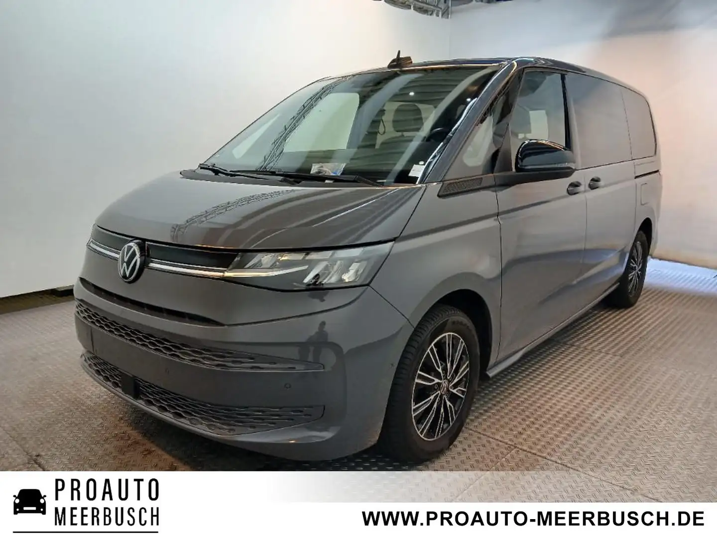 Volkswagen T7 Multivan lang AHK/ACC/RFK/EASYOPEN/APPLE Grau - 1