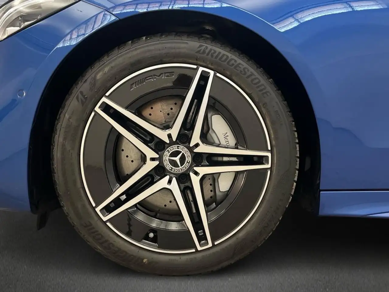 Mercedes-Benz C-Class 2026