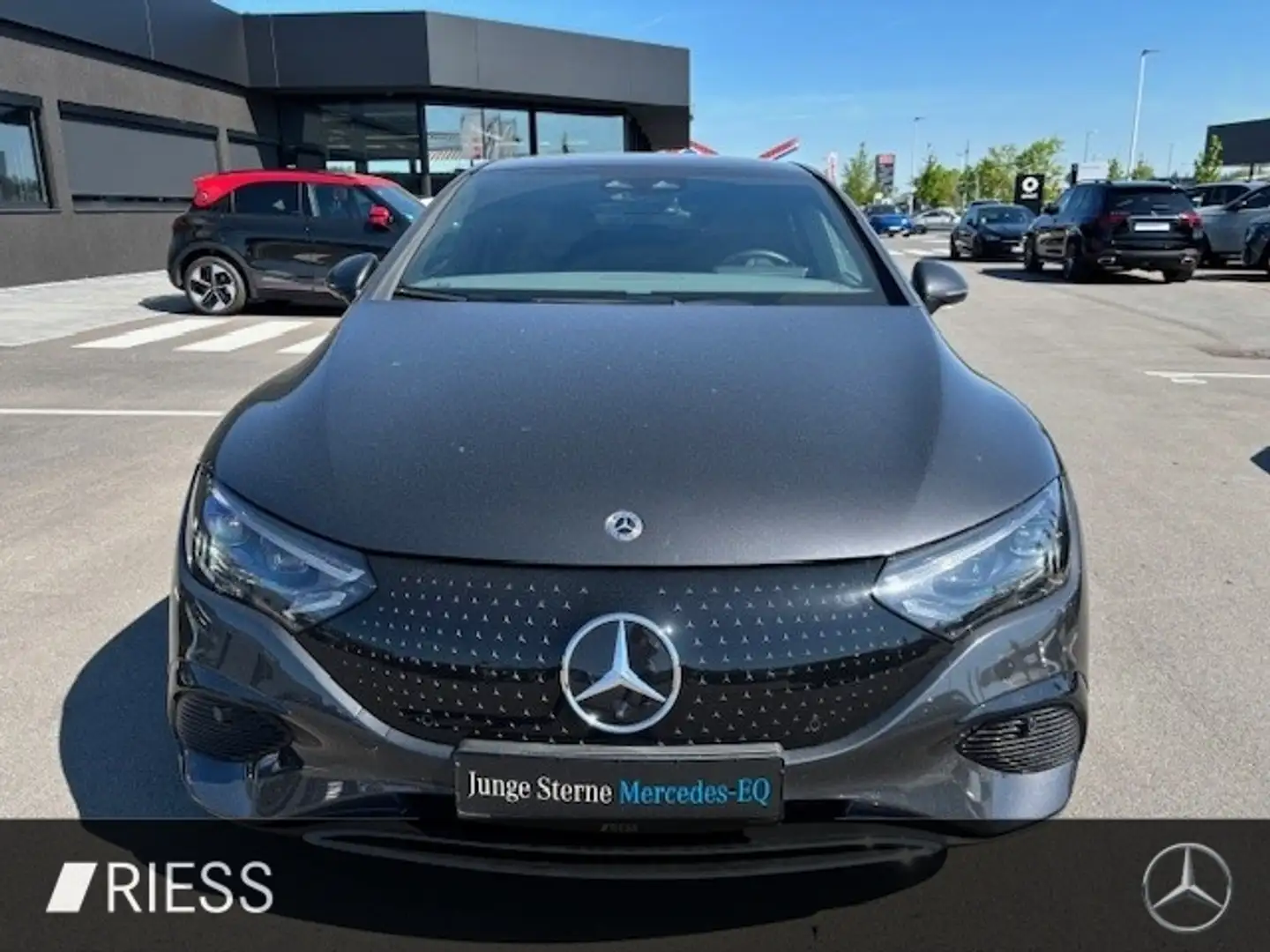 Mercedes-Benz EQE 300 Electric Art Distr AHK WPumpe HAL 10 360 Gris - 2