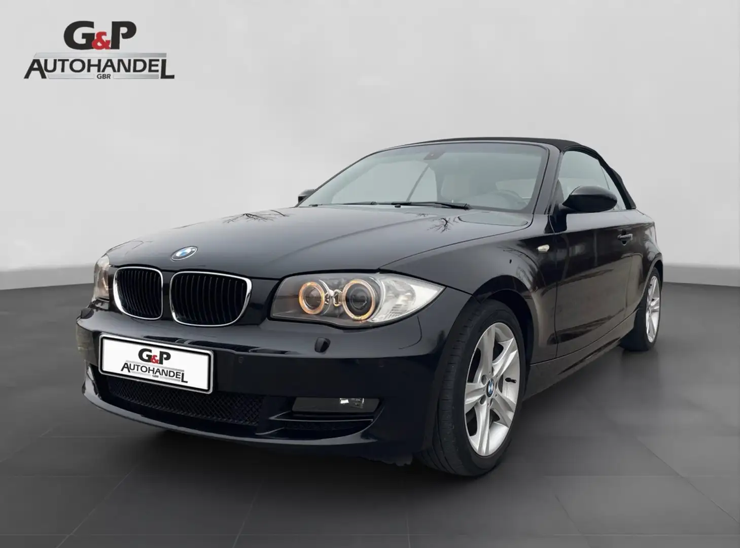 BMW 118 118i Schwarz - 2