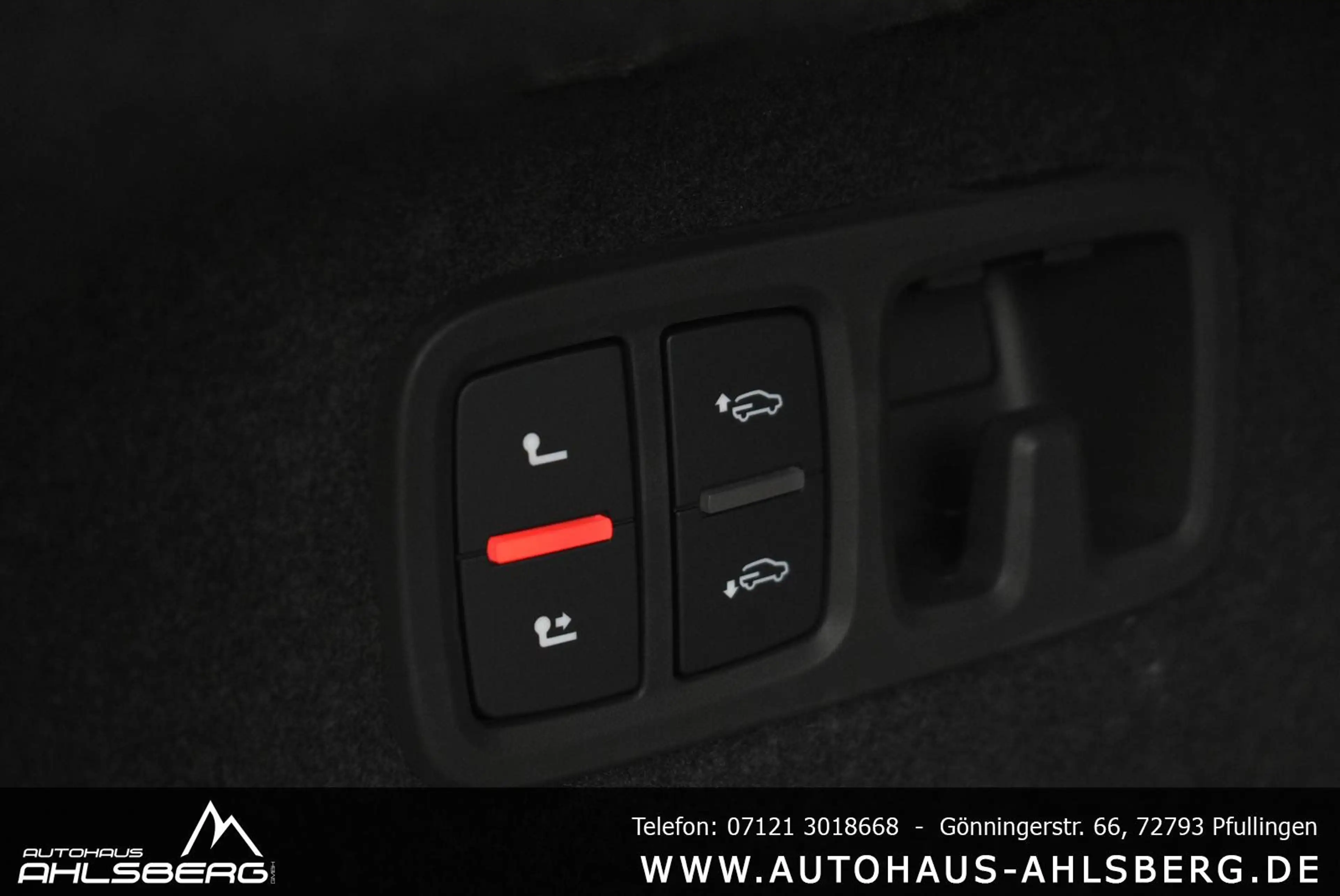 Audi RS Q8 RSQ8 PERF./EXCLUSIVE/SAGA/MASSA/KERAM./ 23ZOLL/AHK — photo 35