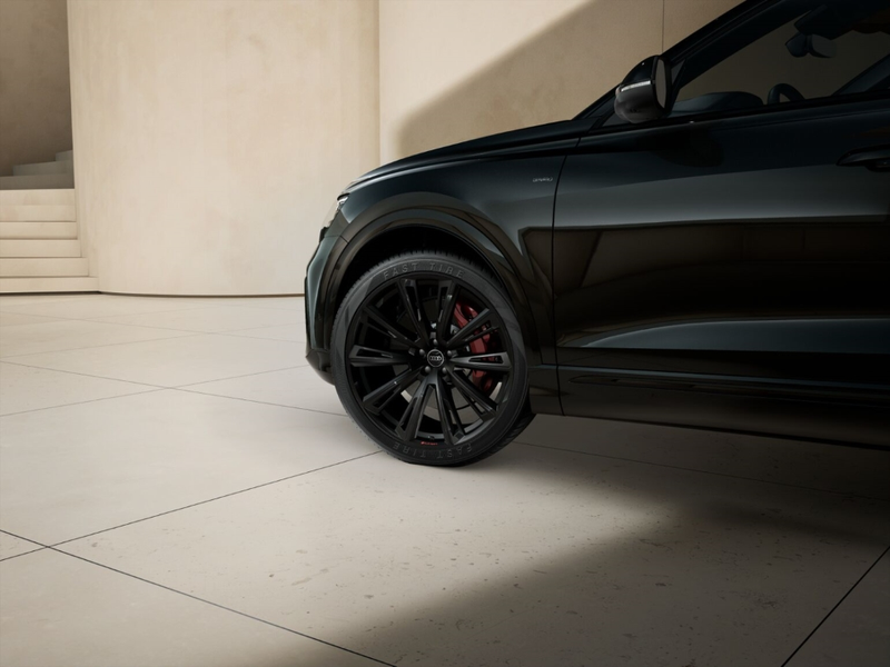 Audi Q8 e-hybrid quattro S line MATRIX 23 SPORTSITZE B&O P — photo 6