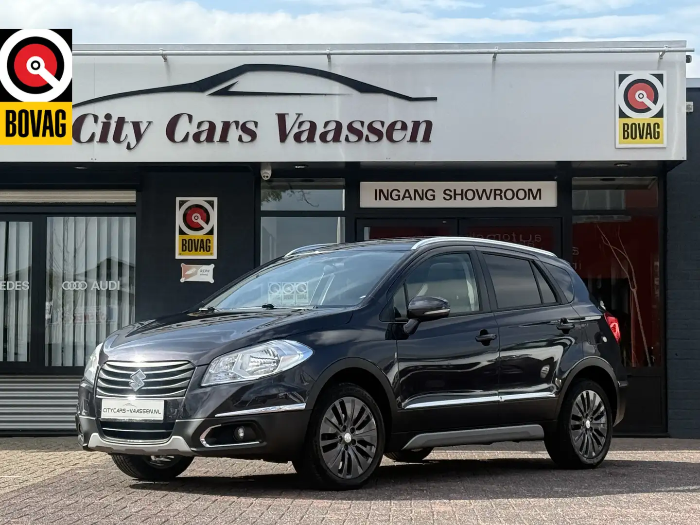 Suzuki SX4 S-Cross 1.6 Exclusive 120 pk full options panoramadak acht Gris - 1