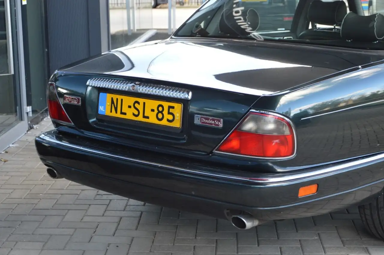Daimler Double Six 6.0 V12 *LWB*1ST OWNER*SPRUCE GREEN*UNIEK!, foto 8