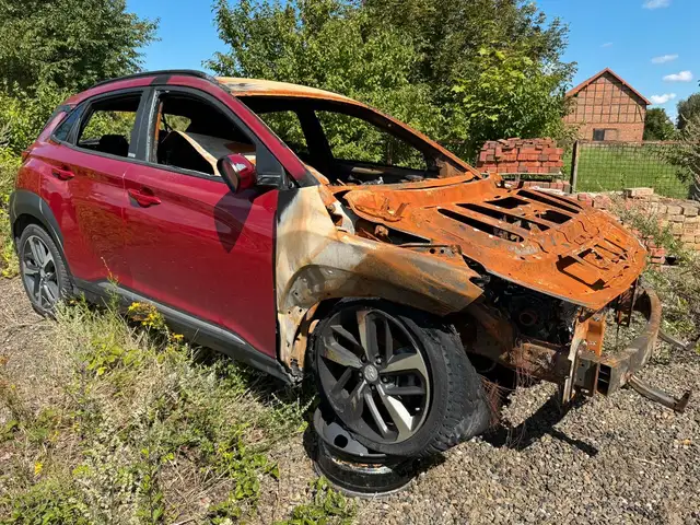 Hyundai KONA 1.0 T-GDi Premium Brandschaden