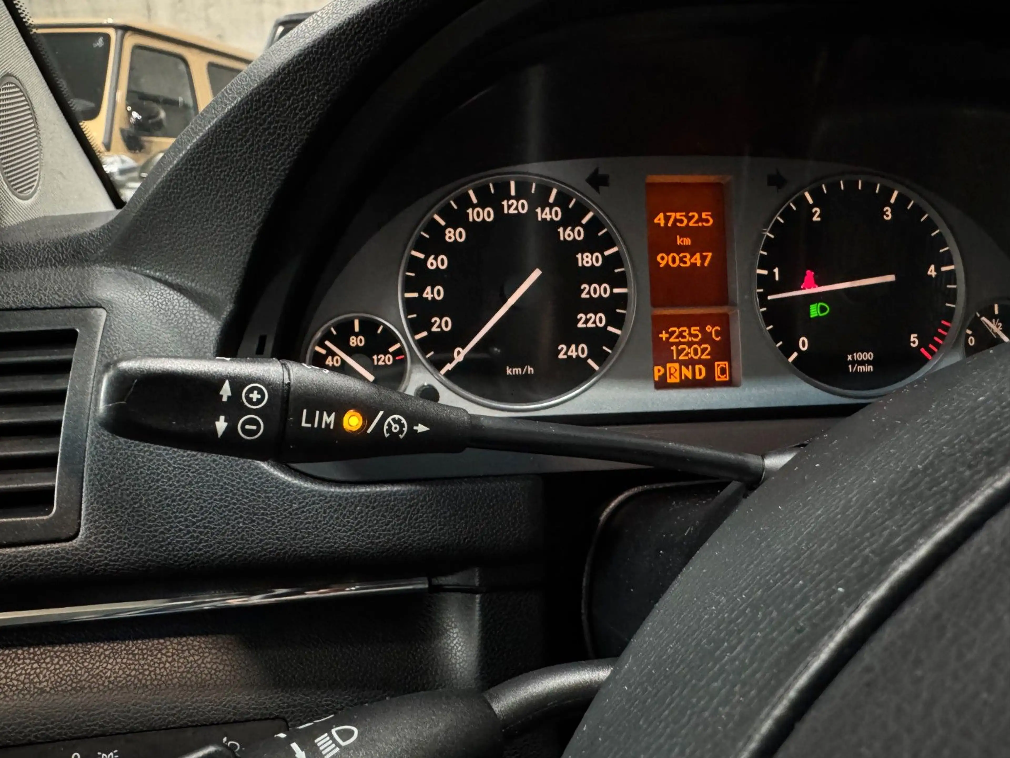 Mercedes-Benz B 200 /CDI/TOUCH/RADIO/NAVI/TEILLEDER/TEMPOMAT — photo 10
