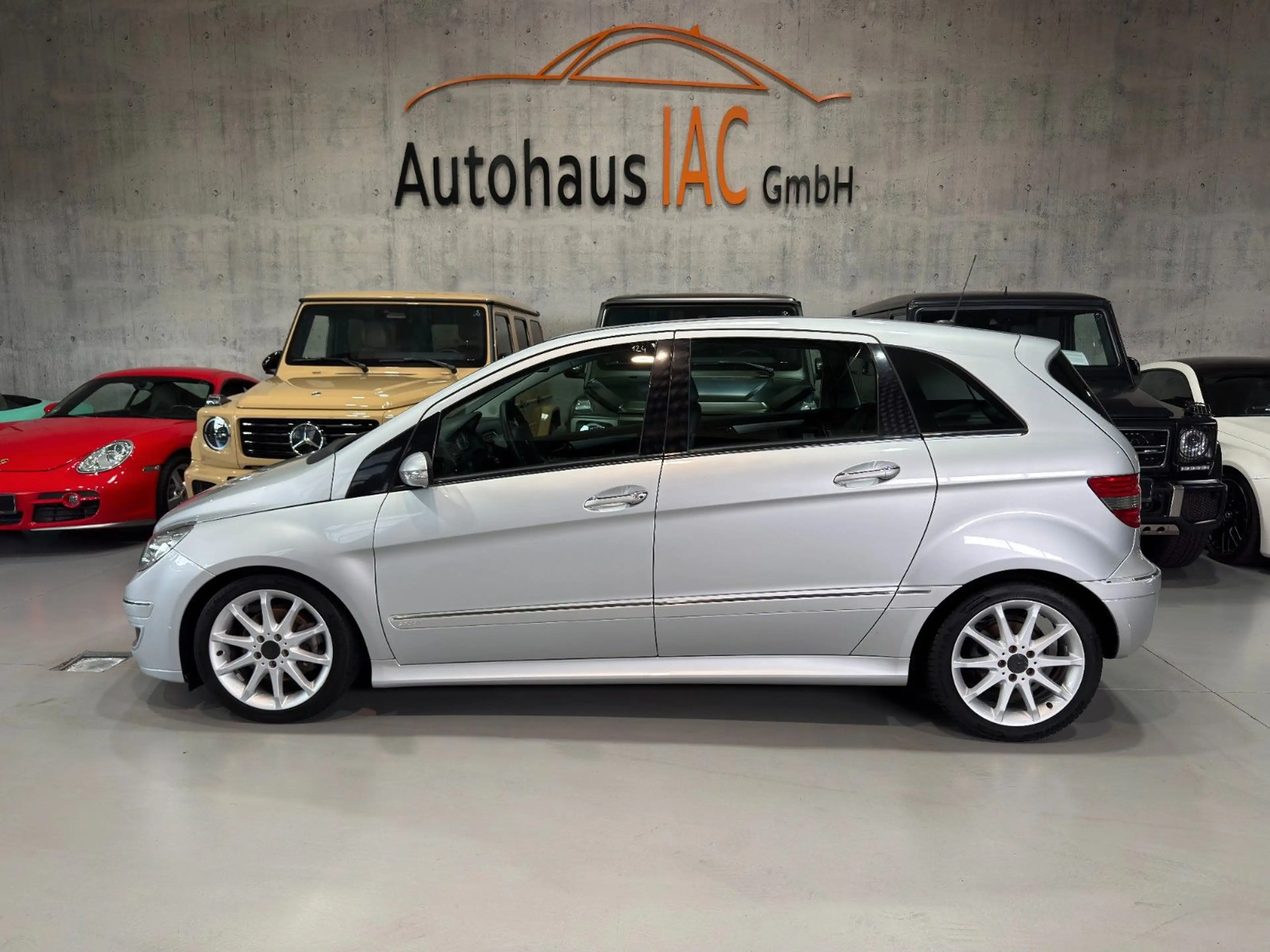 Mercedes-Benz B 200 /CDI/TOUCH/RADIO/NAVI/TEILLEDER/TEMPOMAT — photo 6