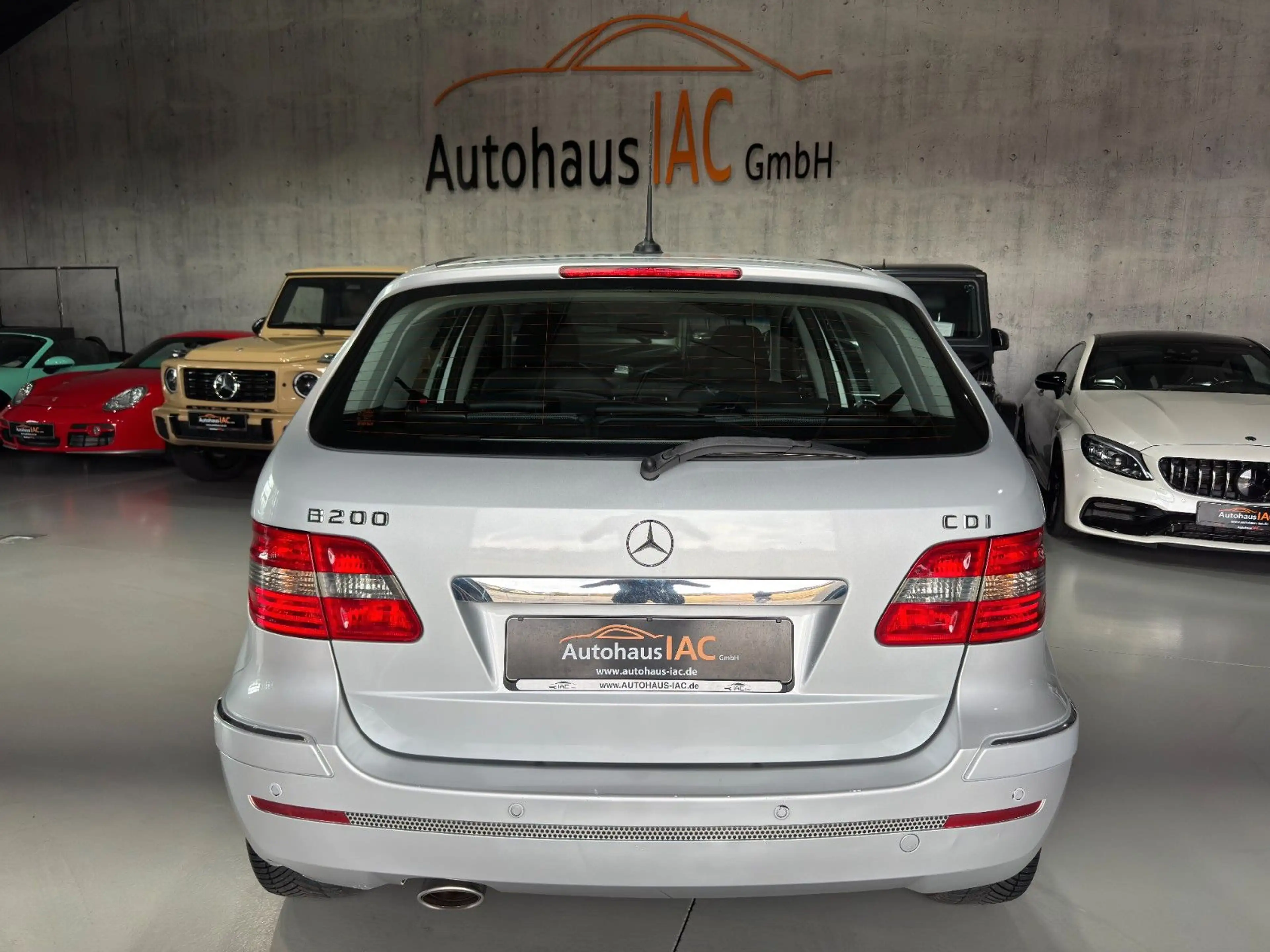 Mercedes-Benz B 200 /CDI/TOUCH/RADIO/NAVI/TEILLEDER/TEMPOMAT — photo 4
