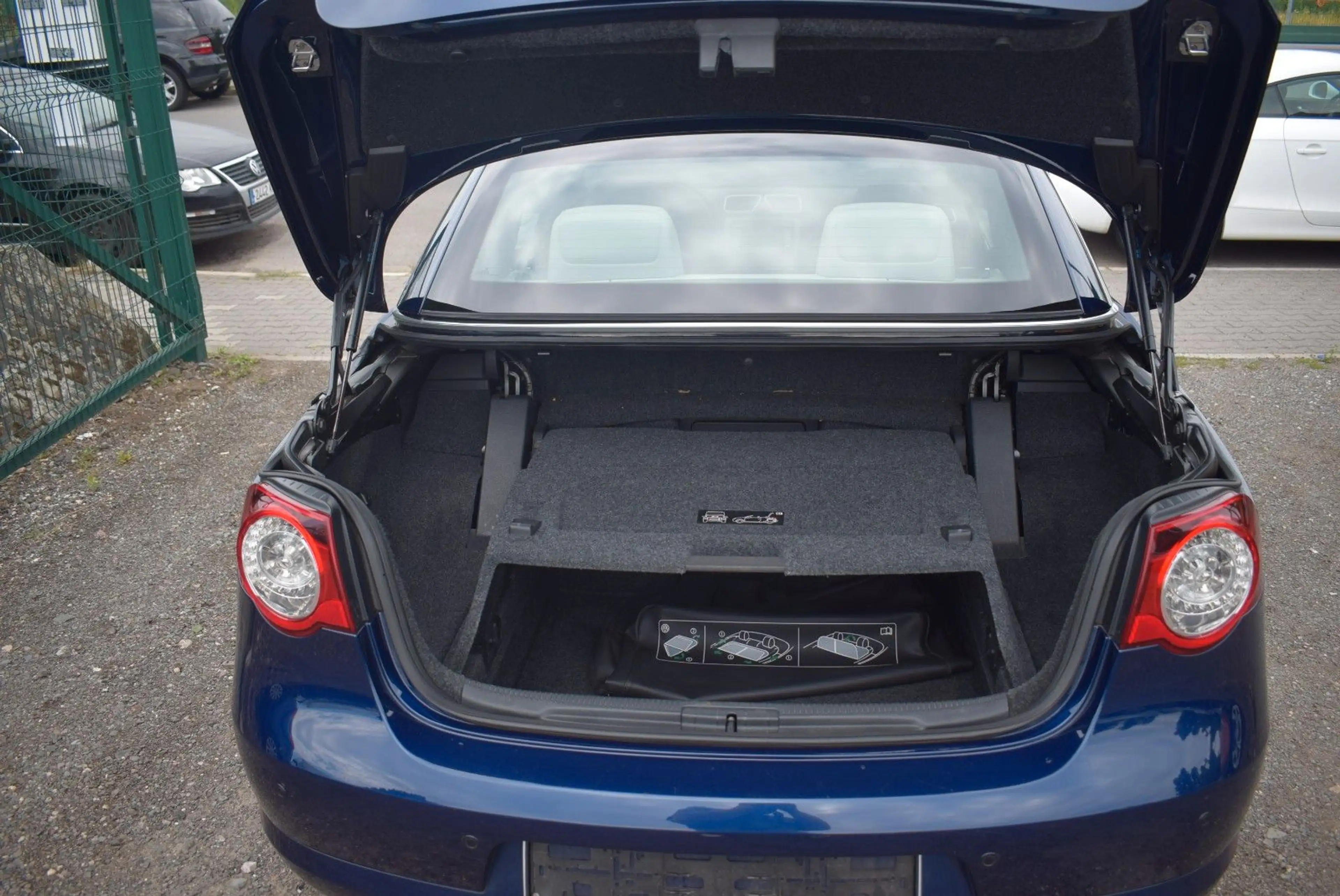 Volkswagen Eos 3.2 V6 — photo 12