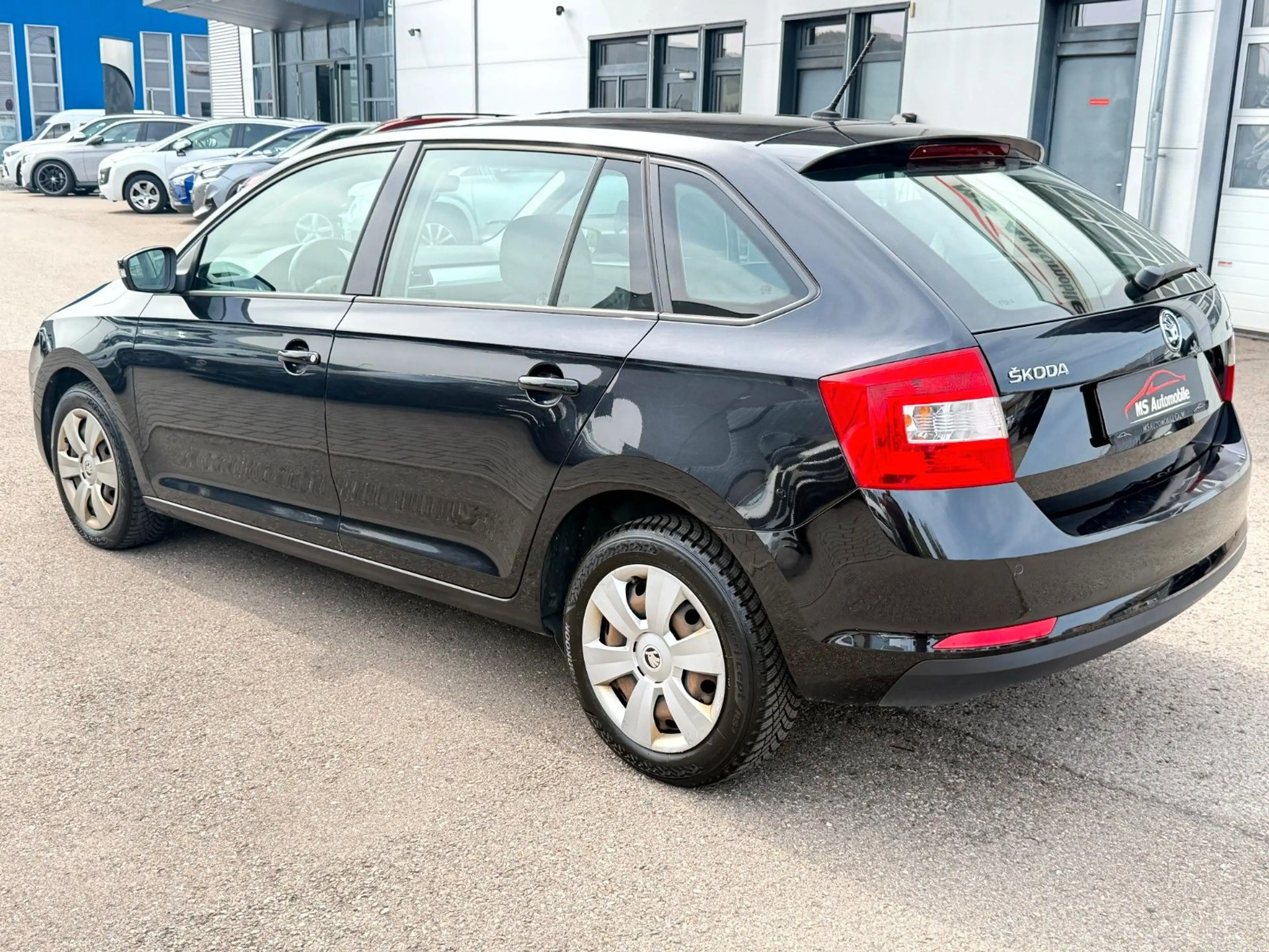 Skoda Rapid/Spaceback 1.4 TDI DSG Ambition Spaceback — photo 7