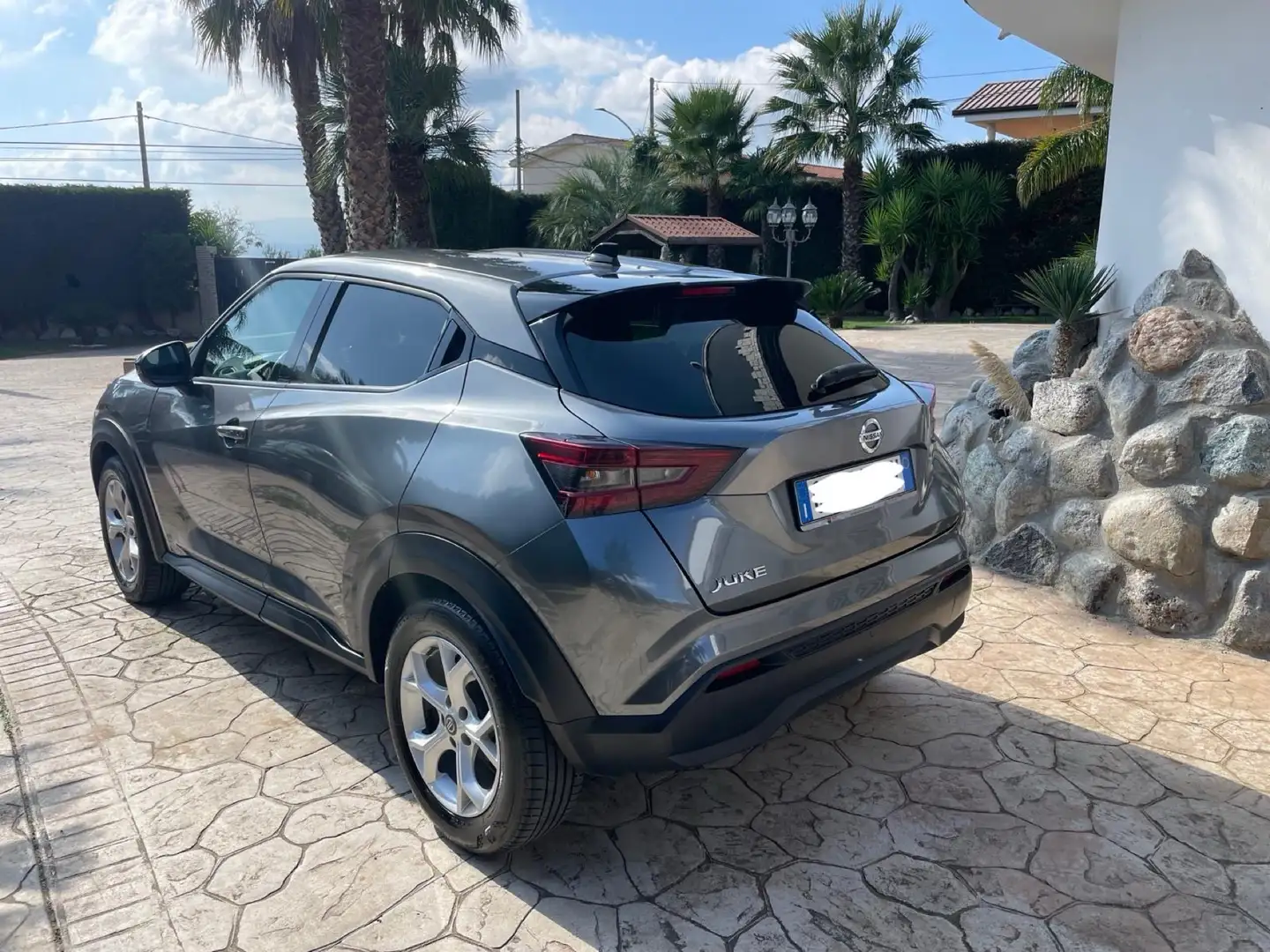 Nissan Juke 1.0 dig-t N-Design 114cv - 1
