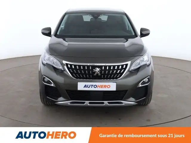 Peugeot 3008 view 9