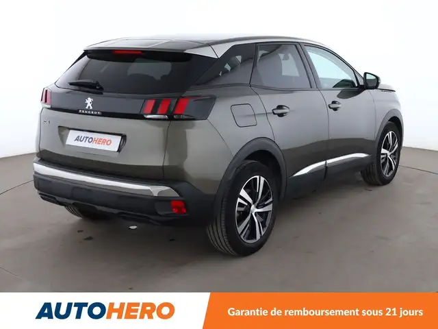 Peugeot 3008 view 6
