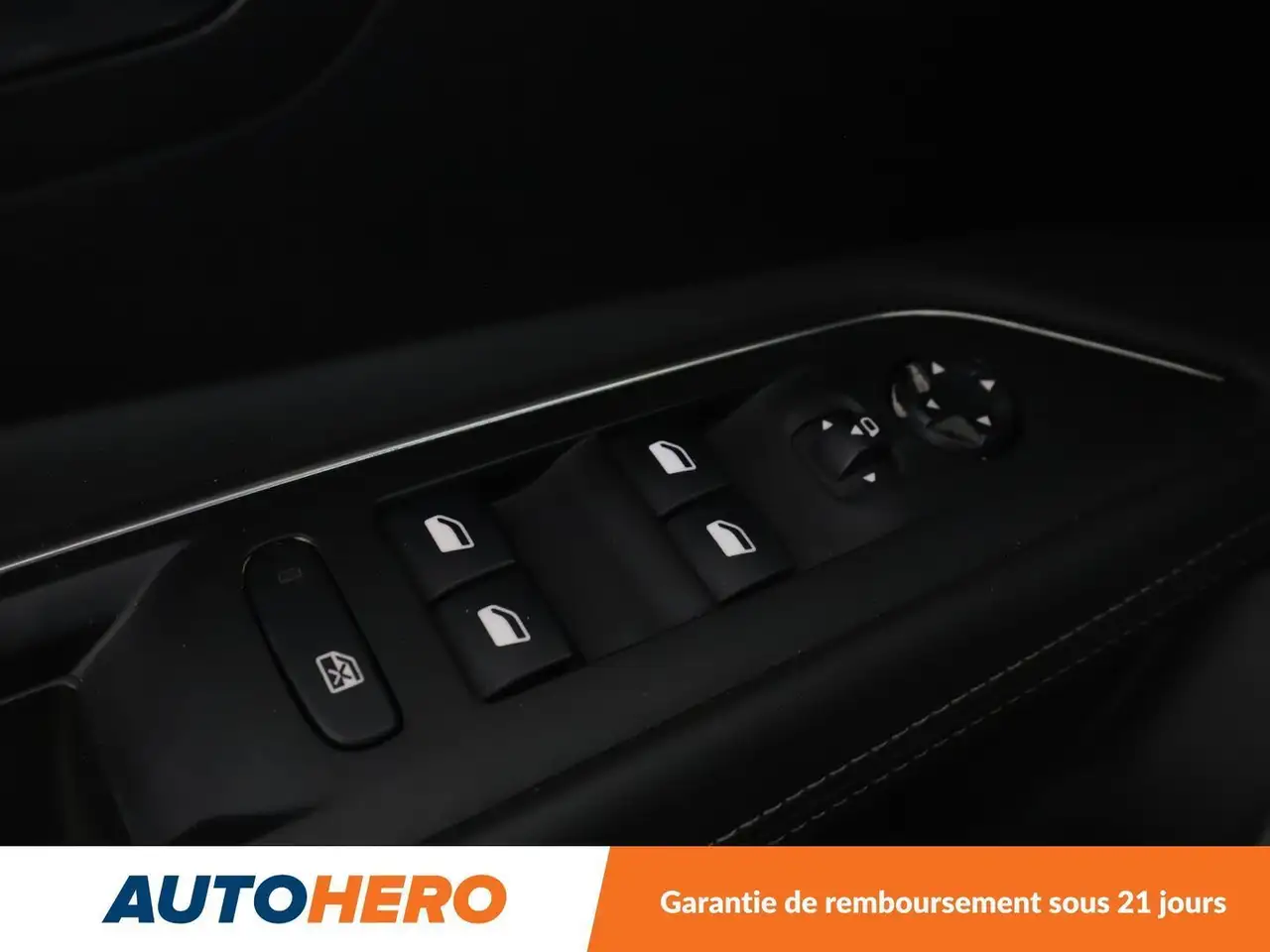 Peugeot 3008 3008 — photo 36