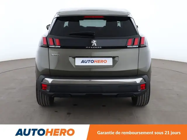 Peugeot 3008 view 5