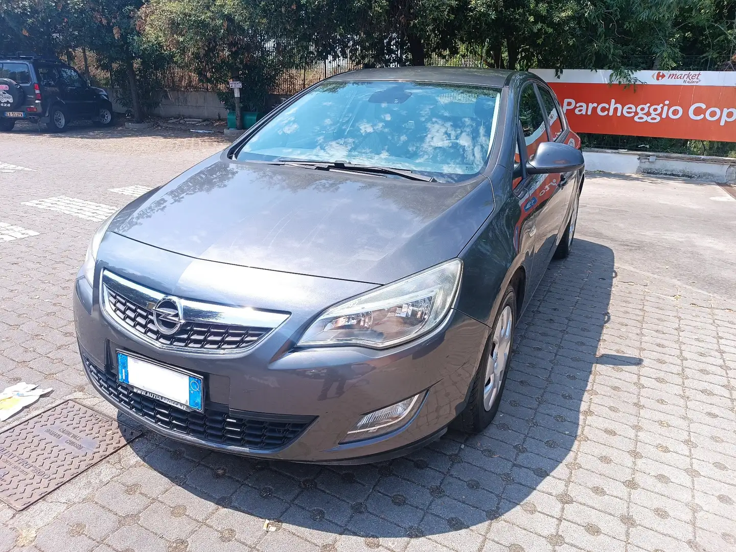 Opel Astra 5p 1.4 Cosmo 100cv - 1
