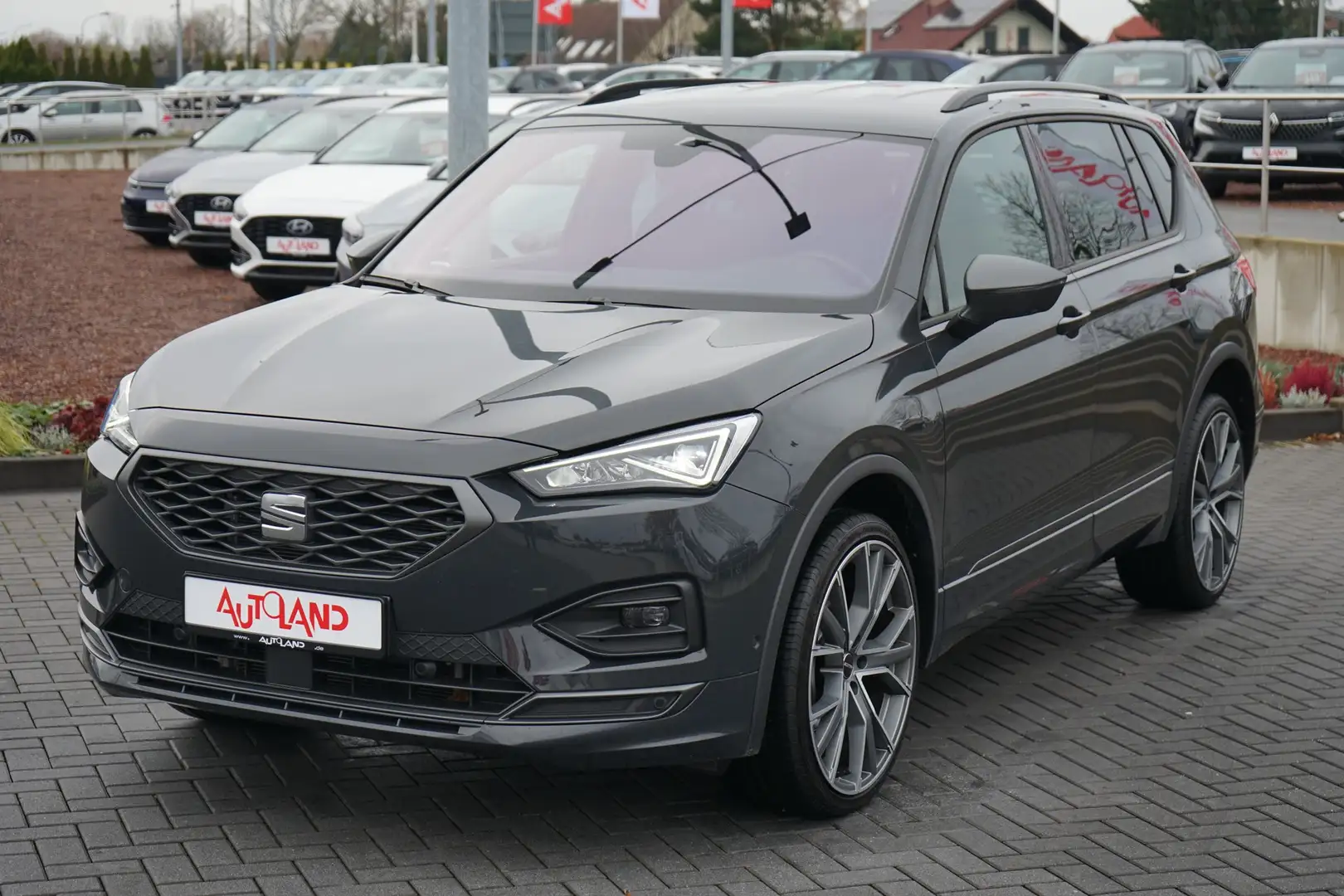 SEAT Tarraco 2.0 TDI FR LED Navi AHK Kamera Memory Grigio - 2
