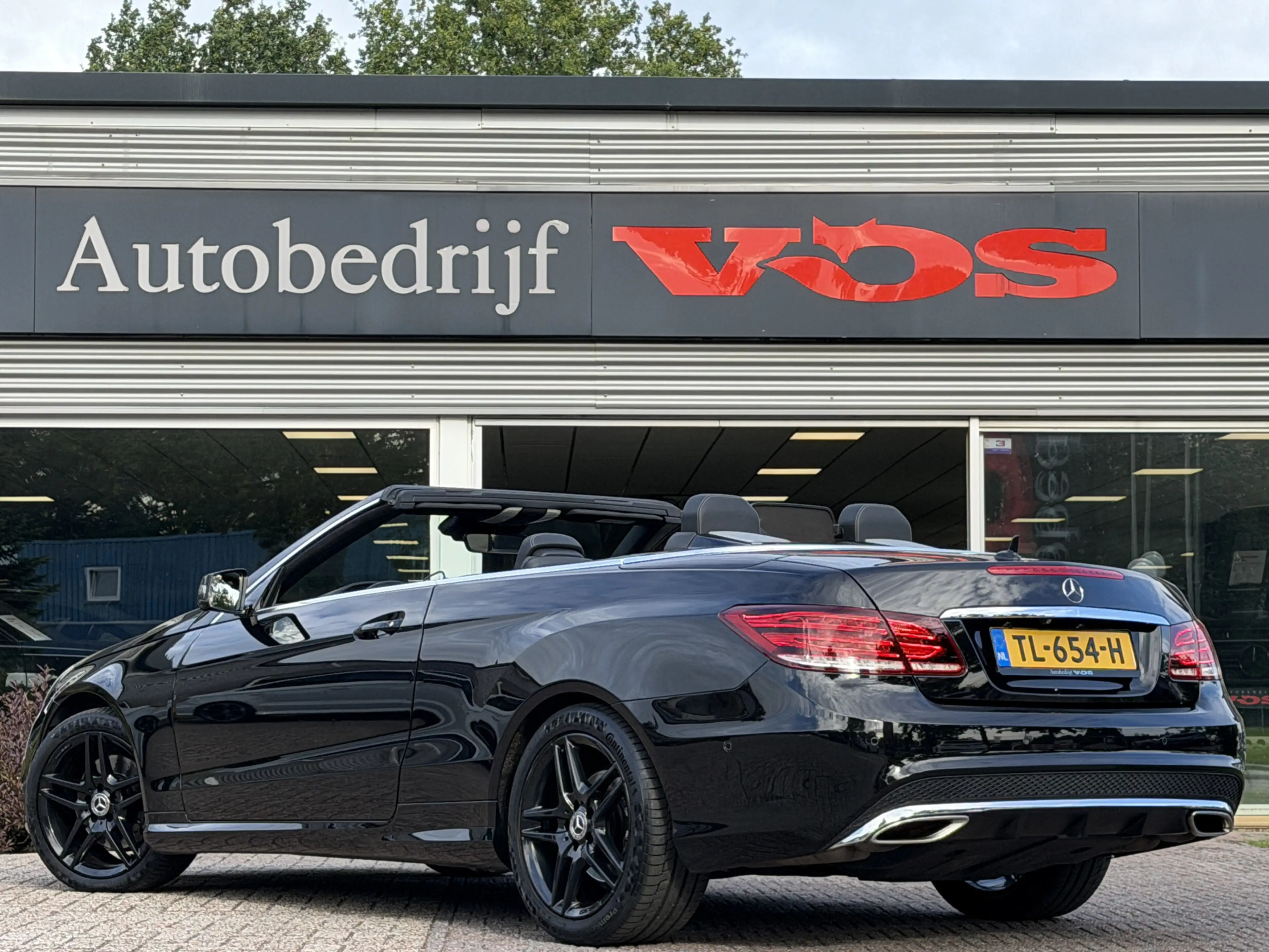 Mercedes-Benz E 350 Cabrio AMG-line V6 | H&K | 360 Camera | Stoelventi — photo 7