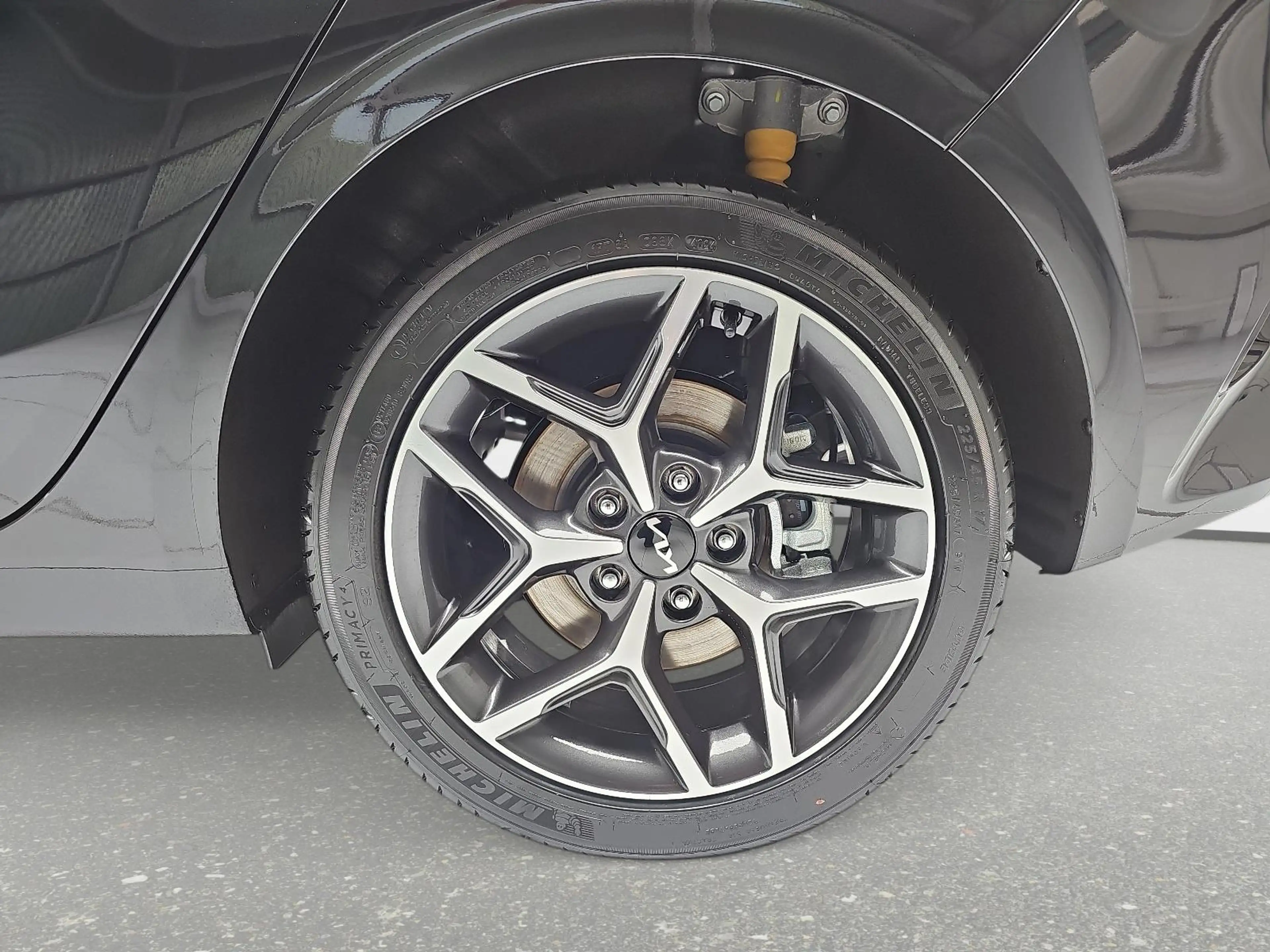Kia Ceed / cee'd CEED 1.5 T-GDI DCT7 SPIRIT TECHNOLOGIE LEDER — photo 7