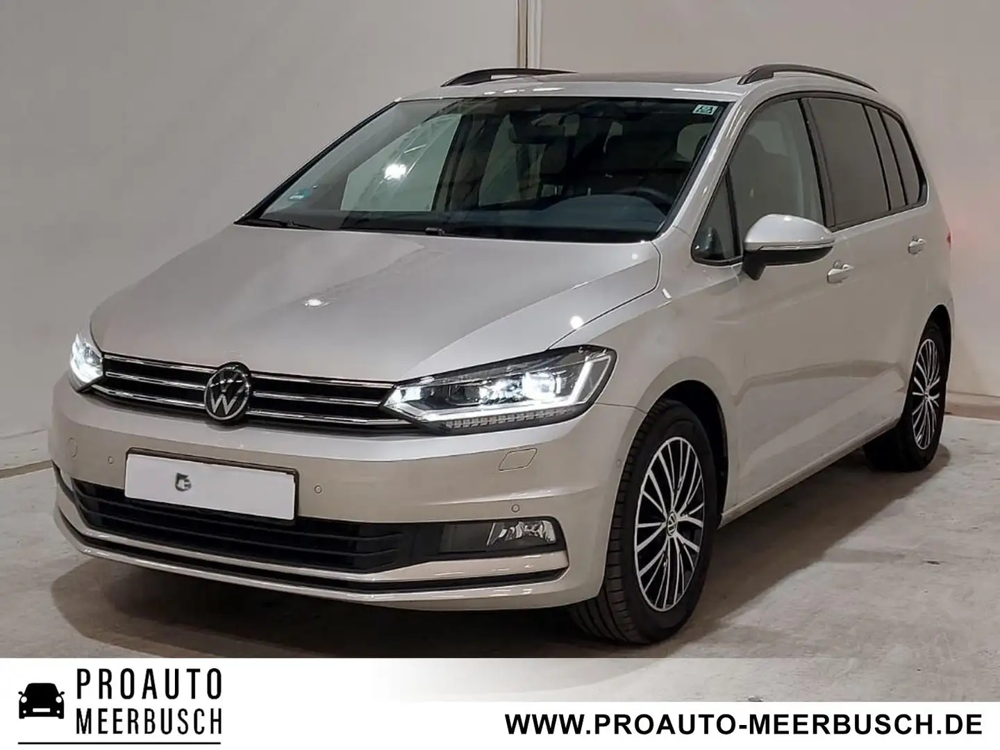 Volkswagen Touran Comfortline STNDHZNG/AHK/CARPLAY/PANO/RFK Silber - 1