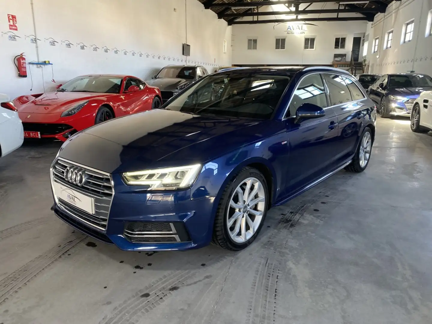 Audi A4 3.0TDI Design ed. quattro S tronic 160kW Azul - 1