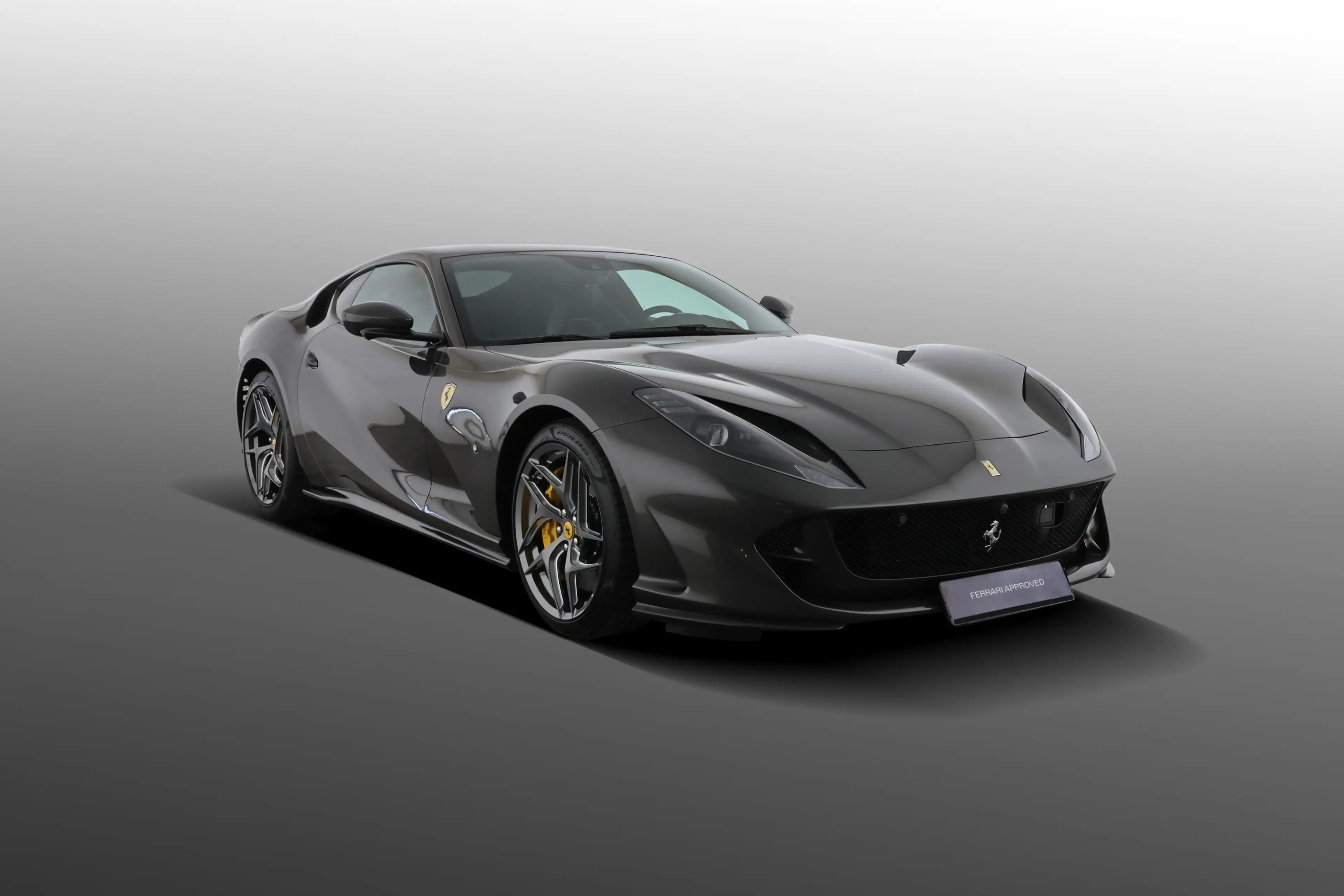 Ferrari 812 Superfast ATELIER — photo 21