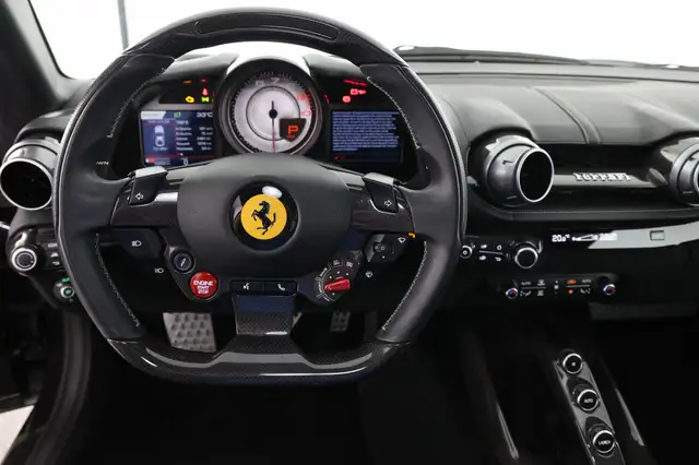 Ferrari 812 view 13