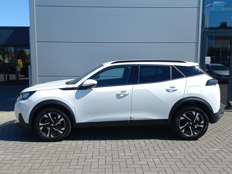 Peugeot 2008 1.2T 100pk Allure Pack | Climate control | Navigat — photo 3