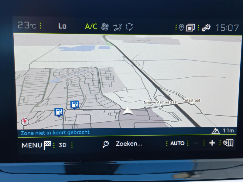 Peugeot 2008 1.2T 100pk Allure Pack | Climate control | Navigat — photo 7