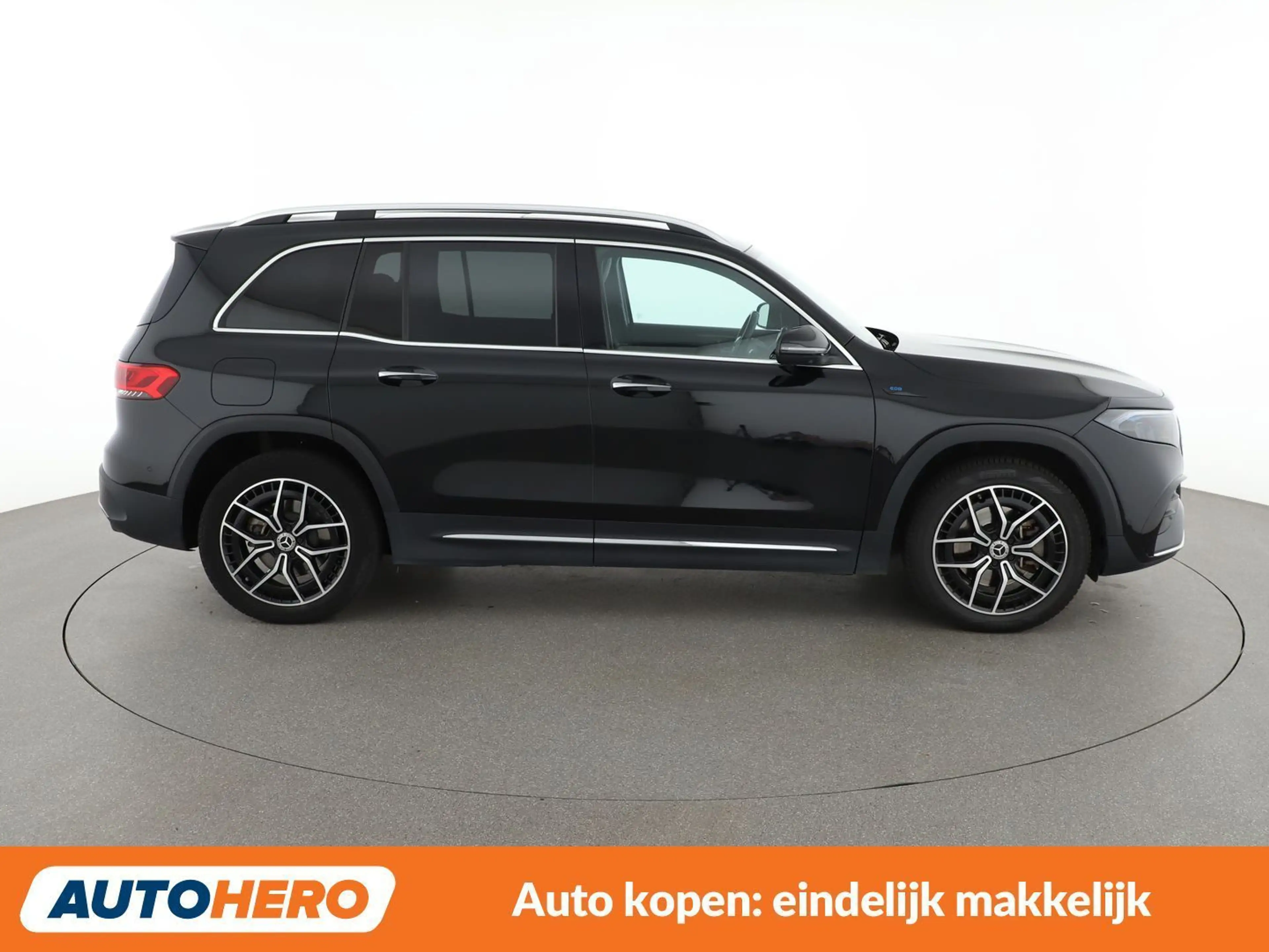 Mercedes-Benz EQB 350 350 4Matic AMG Line — photo 7