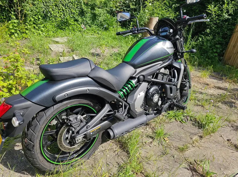 Kawasaki Vulcan S - foto 2