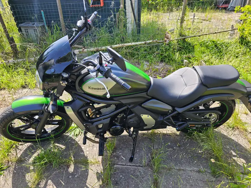 Kawasaki Vulcan S - foto 4