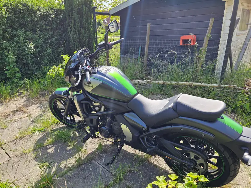 Kawasaki Vulcan S - foto 3