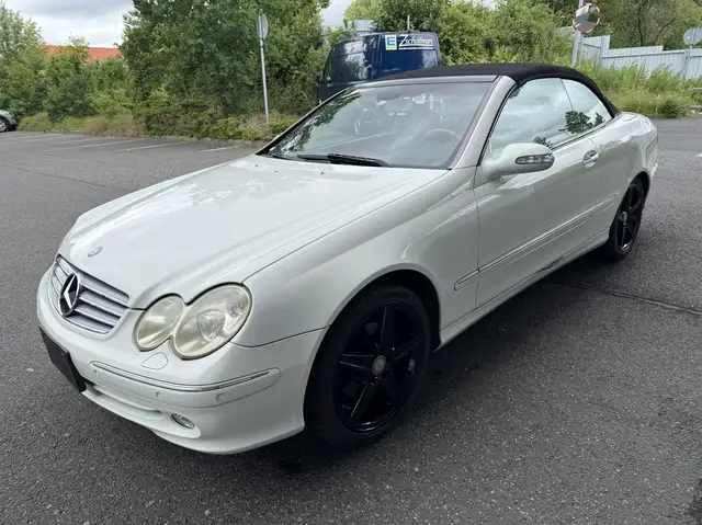 Mercedes-Benz CLK 320 CLK Cabrio 320 Elegance