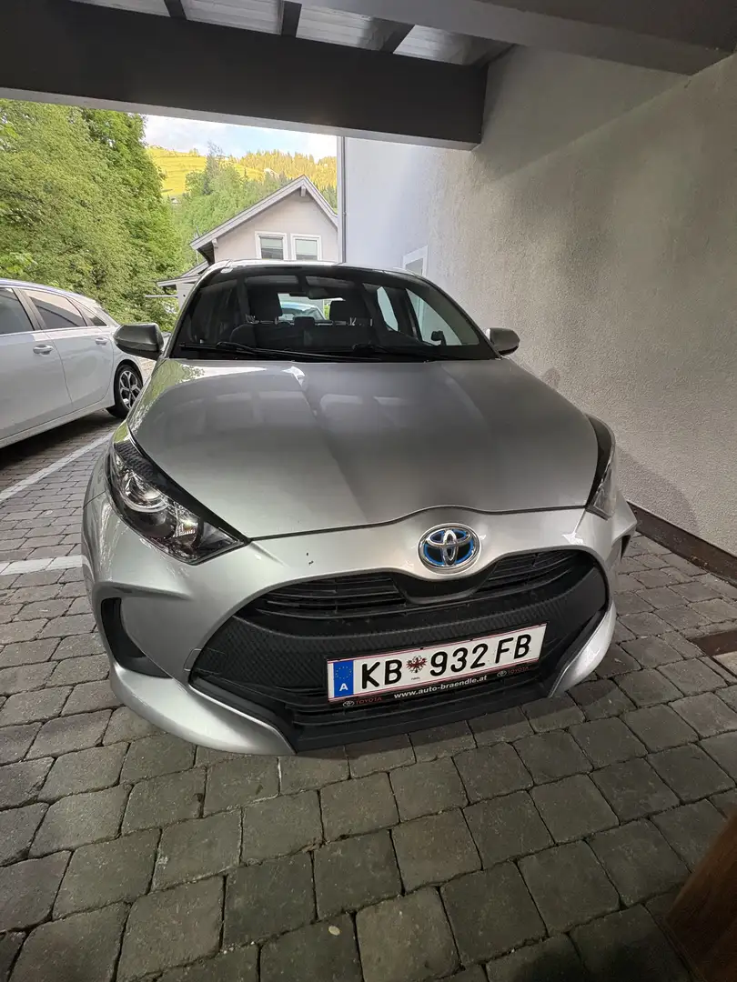 Toyota Yaris 1,5 VVT-i Hybrid Active - 1