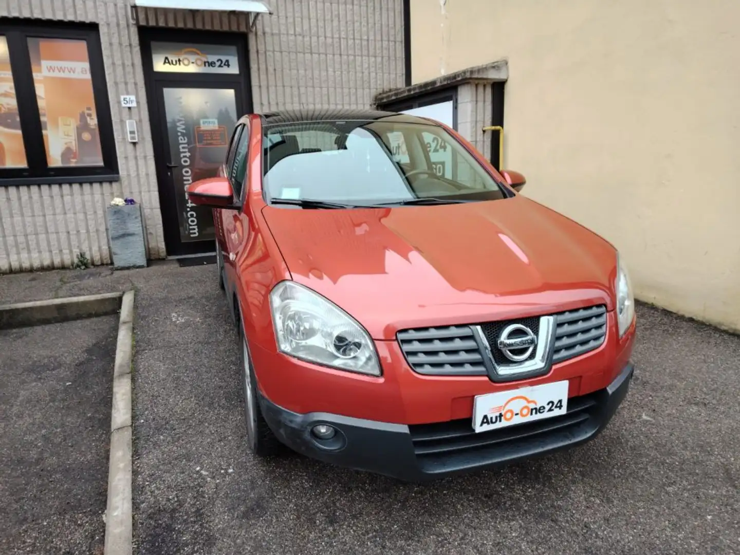 Nissan Qashqai 1.5 dCi Tekna TETTO PANORAMICO - NEOPATENTATI Arancione - 2