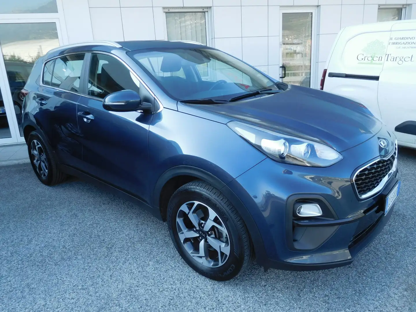 Kia Sportage 1.6 CRDI 136cv DCT7 2WD Mild Hybrid Business Class Bleu - 2