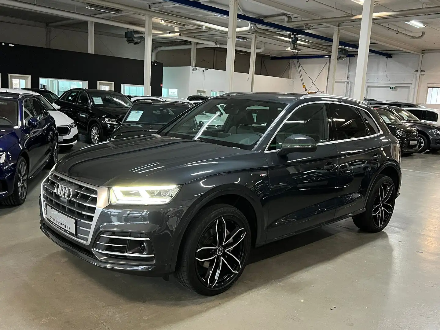 Audi Q5 QUATTRO 3X S-LINE PANO M.LED ACC 360°K 21´ALU Gris - 1