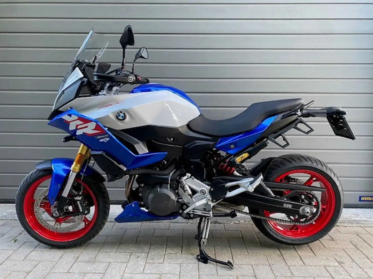 BMW F 900 XR 0 - 1
