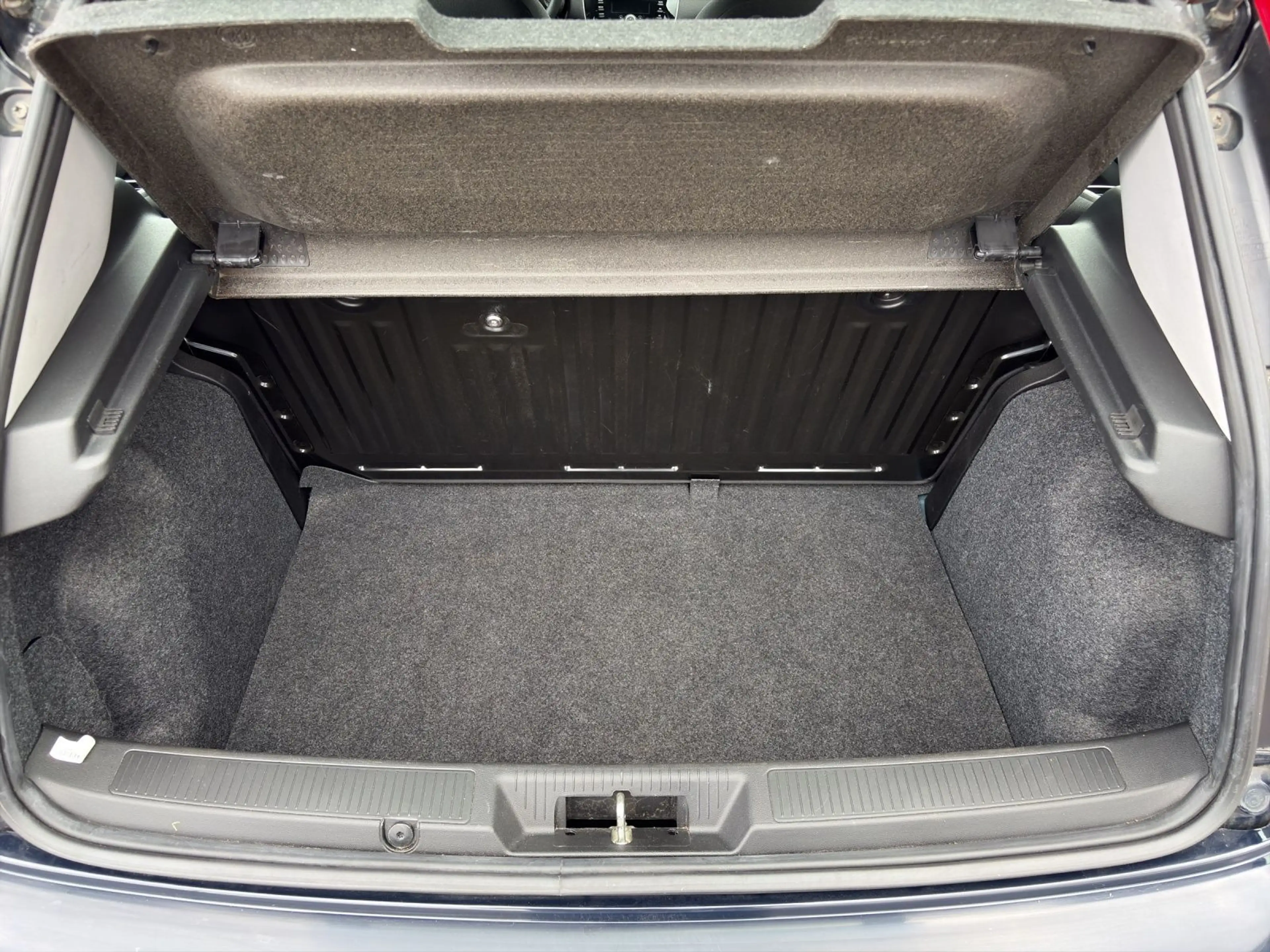 Fiat Punto Basis*Klima*Radio*PDC*8Fach bereift — photo 6