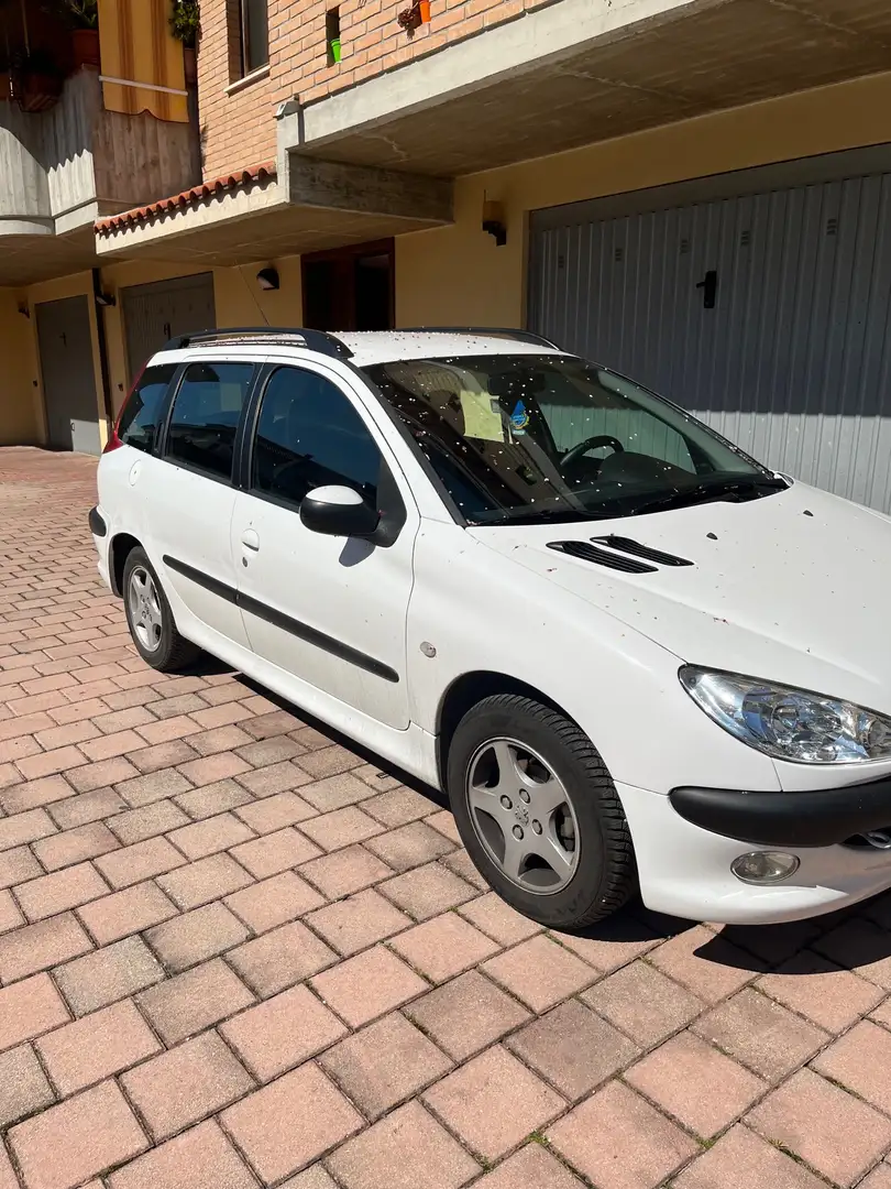 Peugeot 206 SW 1.4 hdi Lee Bianco - 2