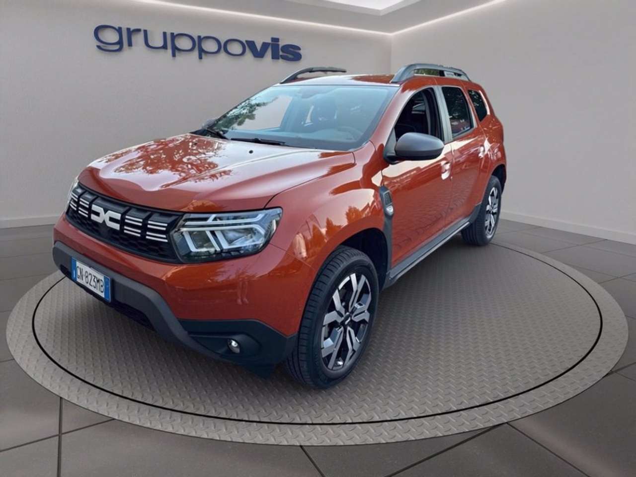 Dacia Duster blue dci