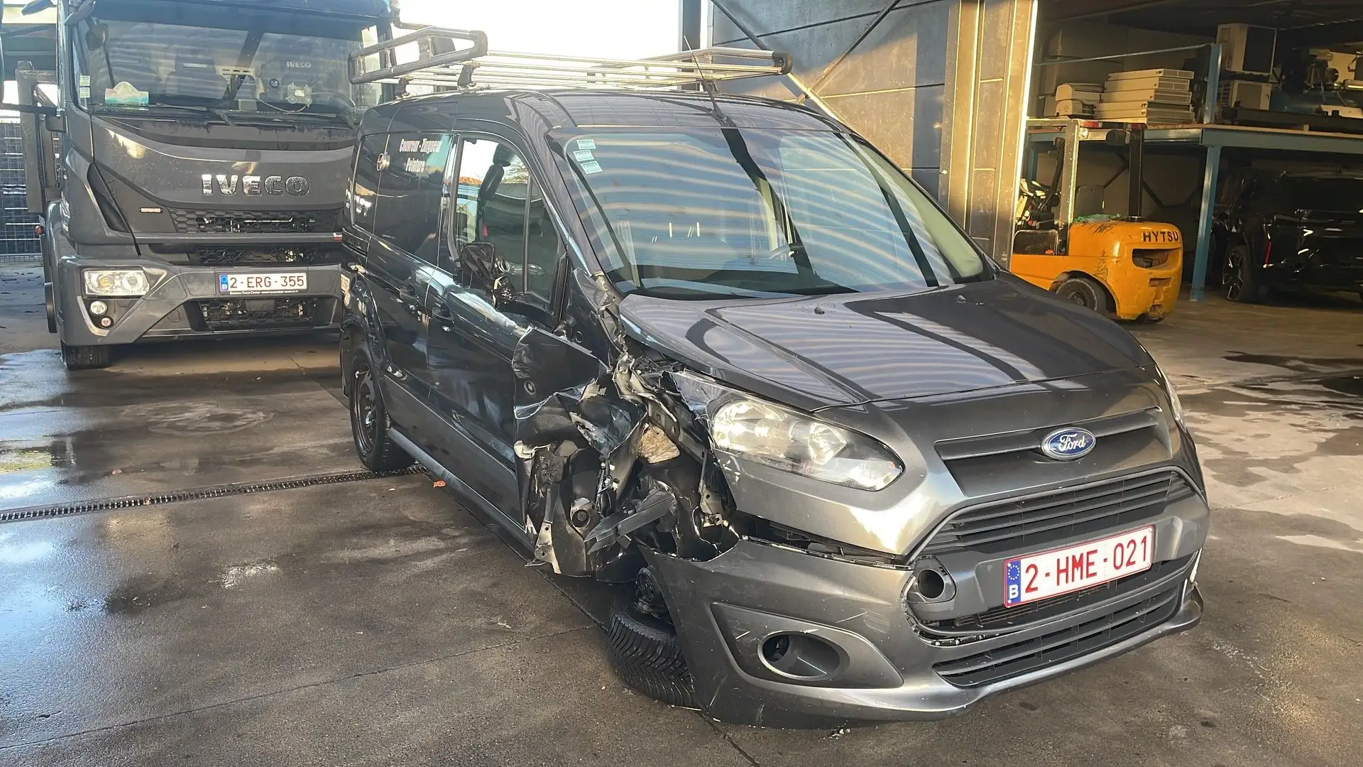 Ford Transit Connect 1.6TDCI *Accidenté* Gris - 1