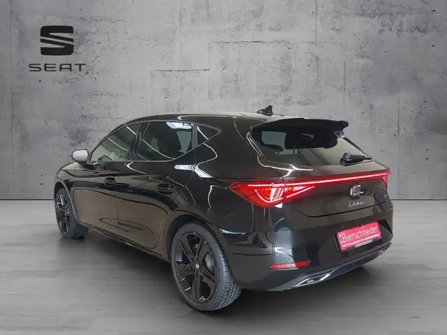 Seat Leon view 9