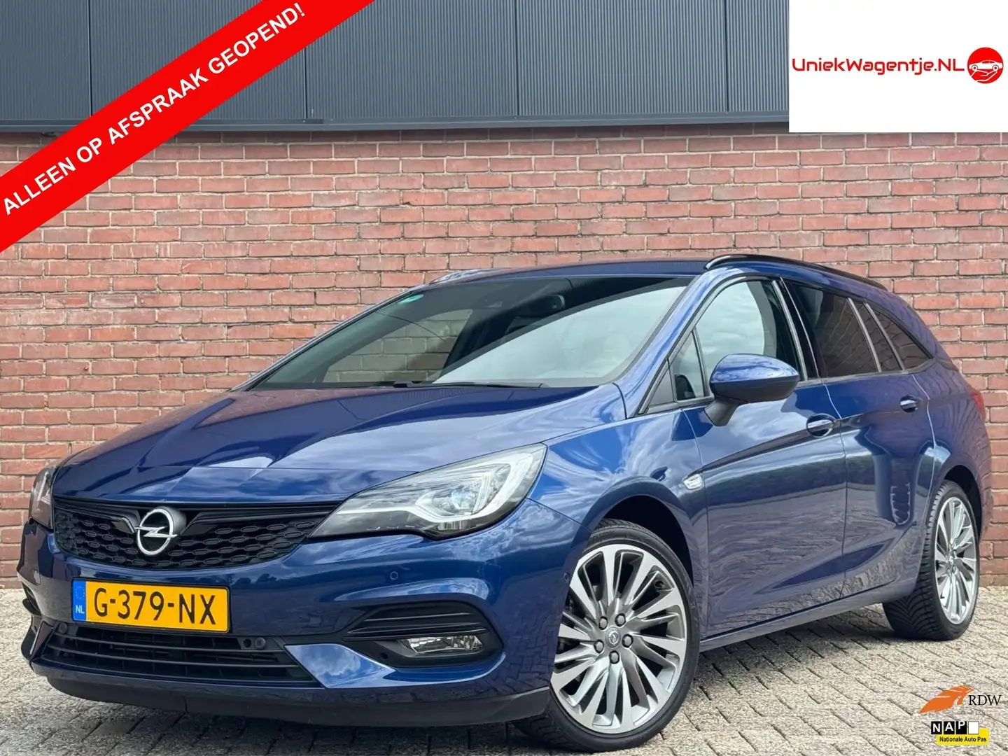 Opel Astra Sports Tourer 1.2 Launch Edition | FULL-OPTIONS! Bleu - 1
