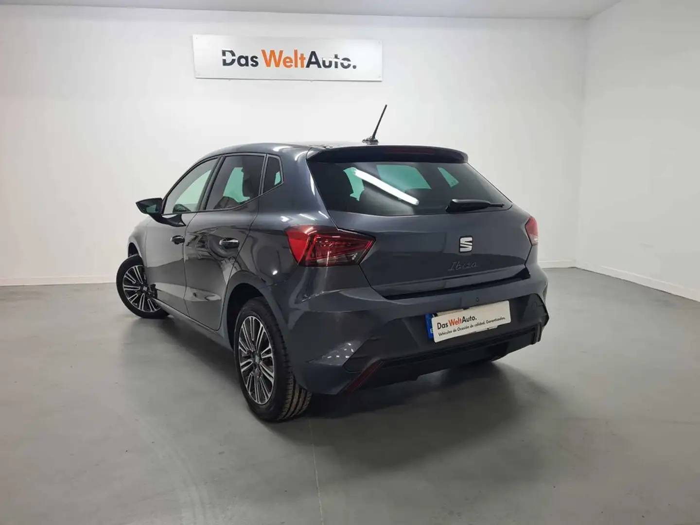 SEAT Ibiza 1.0 TSI S&S Style 85kW Gris - 2