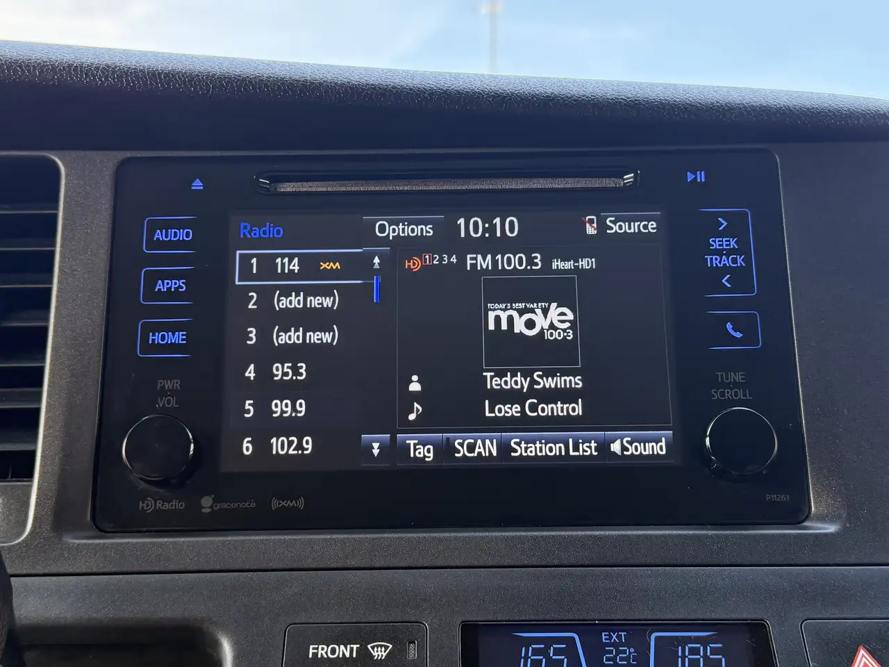 Toyota Sienna снимка Toyota Sienna