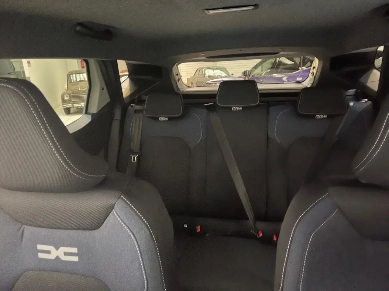 Dacia Duster 1.6 Hybrid 140cv Journey 17